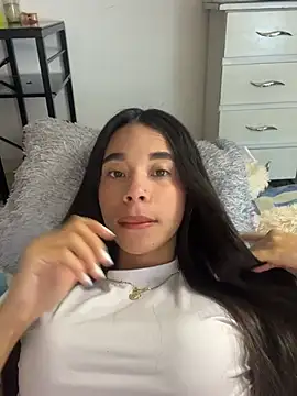 Snapshot of Milleradhara24 chatting on 16, 4, 2026 Milleradhara24 online show from 16, 4, 2026