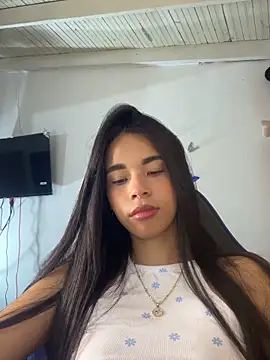 Snapshot of Milleradhara24 chatting on 1, 5, 2026 Milleradhara24 online show from 1, 5, 2026