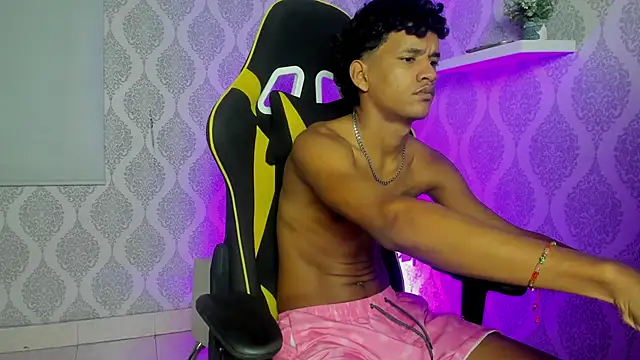 Boy savoy online show from 20, 2, 2026