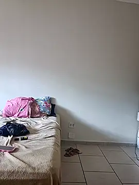 Snapshot of Purple_Mario chatting on 14, 4, 2026 Purple Mario online show from 14, 4, 2026