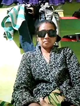 Sexy monikah online show from 15, 12, 2025