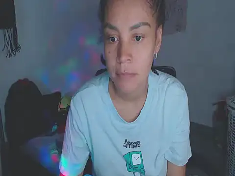 Snapshot of shayna_cute chatting on 3, 6, 2026 shayna cute online show from 3, 6, 2026