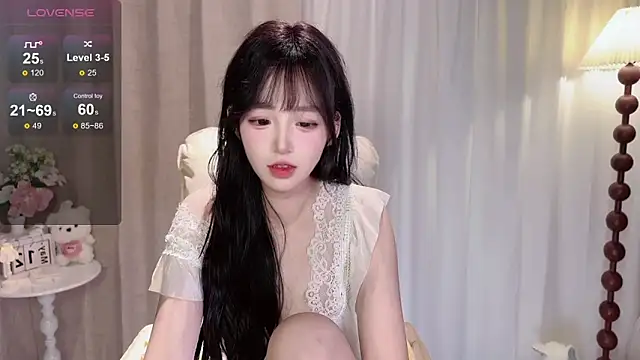 Yaiyigirl online show from 16, 5, 2026