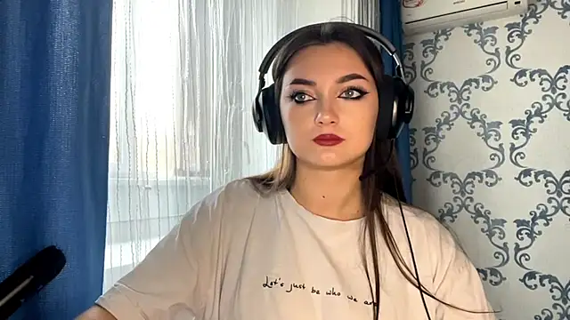 TwotyBright online show from 14, 11, 2025