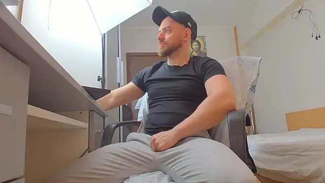Snapshot of Ryanstone_ chatting on 1, 4, 2026 Ryanstone online show from 1, 4, 2026