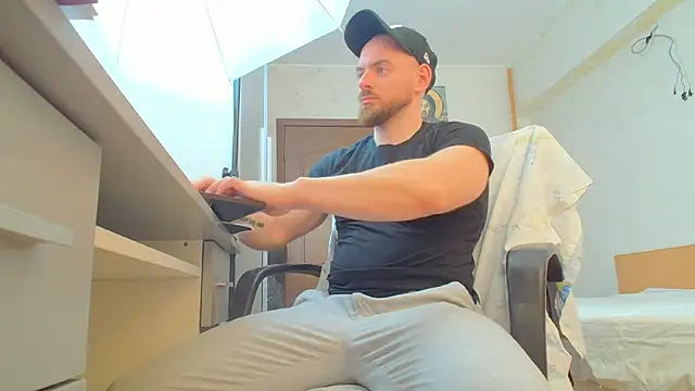 Snapshot of Ryanstone_ chatting on 1, 4, 2026 Ryanstone online show from 1, 4, 2026
