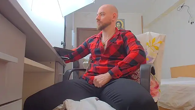 Snapshot of Ryanstone_ chatting on 9, 4, 2026 Ryanstone online show from 9, 4, 2026