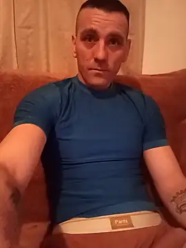 Baiat Finut1 online show from 18, 1, 2026