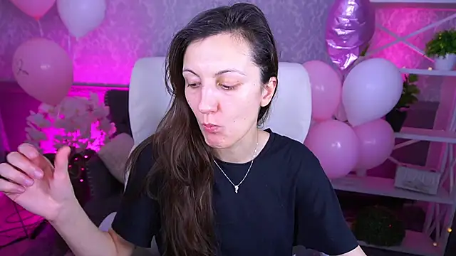 ZafiraMoonn online show from 20, 2, 2026