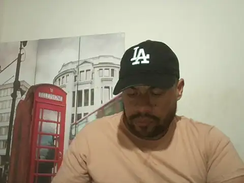 Snapshot of Ramses_36 chatting on 16, 11, 2025 Ramses 36 online show from 16, 11, 2025