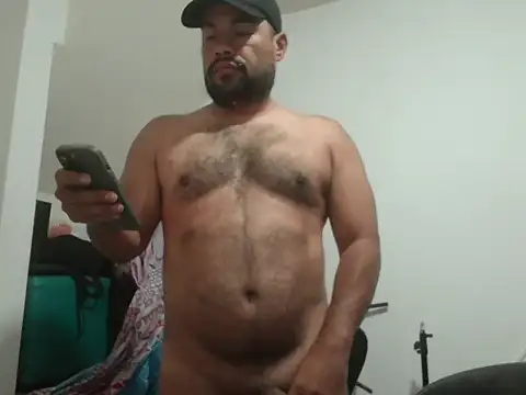 Snapshot of Ramses_36 chatting on 3, 4, 2026 Ramses 36 online show from 3, 4, 2026