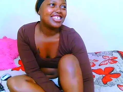 SweetSavage18 online show from 13, 11, 2025