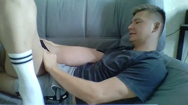 Snapshot of vulgar_Molly777 chatting on 15, 11, 2025 vulgar Molly777 online show from 15, 11, 2025