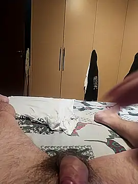 Snapshot of Cini75 chatting on 15, 11, 2025 Cini75 online show from 15, 11, 2025