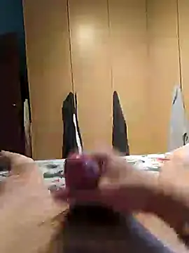 Snapshot of Cini75 chatting on 18, 12, 2025 Cini75 online show from 18, 12, 2025