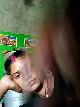 Snapshot of Jooli_cuty chatting on 2, 4, 2026 Jooli cuty online show from 2, 4, 2026