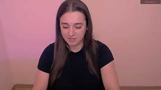 Snapshot of AlinaDoll_ chatting on 9, 3, 2026 AlinaDoll online show from 9, 3, 2026