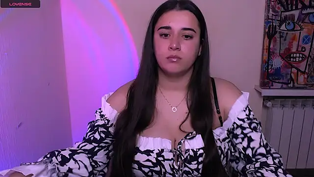 Snapshot of AlinaDoll_ chatting on 25, 7, 2026 AlinaDoll online show from 25, 7, 2026