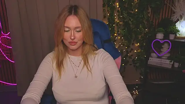 VickieHubbard online show from 18, 12, 2025