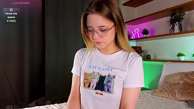 Snapshot of JeanToh chatting on 17, 3, 2026 JeanToh online show from 17, 3, 2026