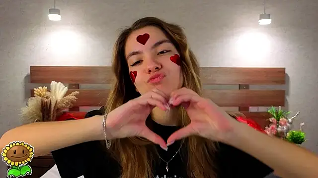 Snapshot of MargieDavidson chatting on 15, 2, 2026 MargieDavidson online show from 15, 2, 2026