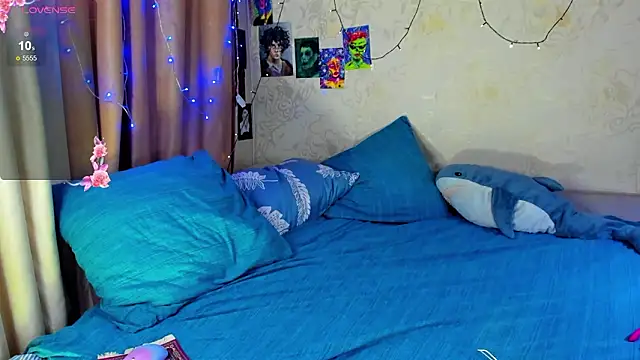 DragonflyLiza online show from 28, 2, 2026