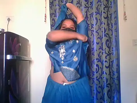 Mathi cam online show from 13, 2, 2026