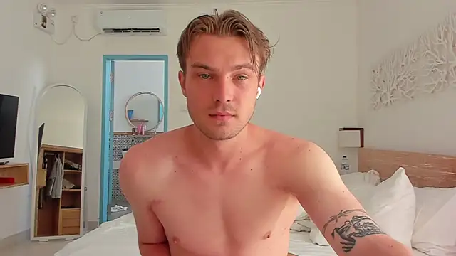 Snapshot of DanteRay chatting on 19, 3, 2026 DanteRay online show from 19, 3, 2026