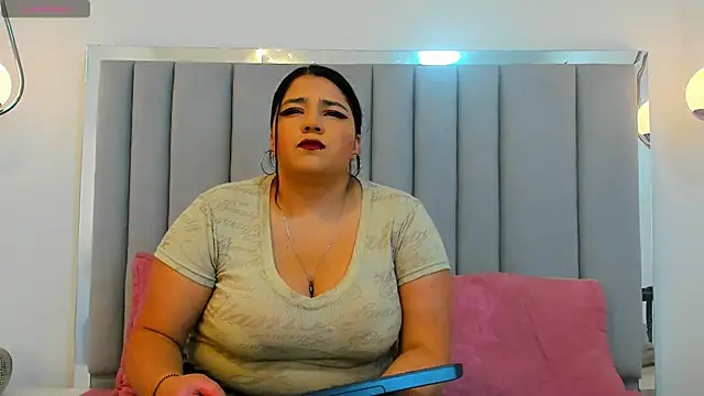 Snapshot of Lilith_Aliany_ chatting on 2, 12, 2025 Lilith Aliany online show from 2, 12, 2025