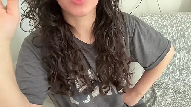 Snapshot of PLAYMATE6373 chatting on 18, 4, 2026 PLAYMATE6373 online show from 18, 4, 2026