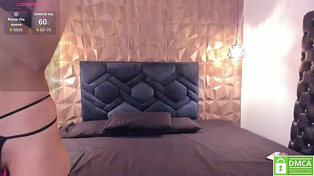 Kiara velvet   online show from 28, 11, 2025