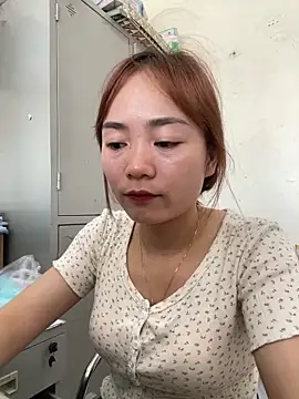 Snapshot of Bana-gibee chatting on 9, 4, 2026 Bana-gibee online show from 9, 4, 2026