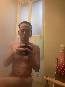 Snapshot of ippei0001 chatting on 10, 4, 2026 ippei0001 online show from 10, 4, 2026