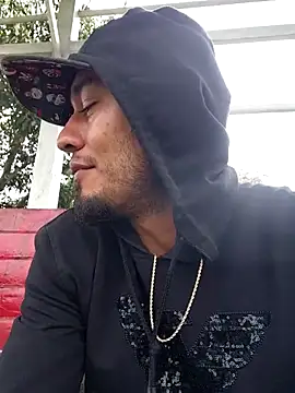 Snapshot of kmerlin chatting on 15, 4, 2026 kmerlin online show from 15, 4, 2026