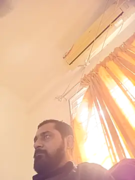 RubyEntity online show from 8, 11, 2025