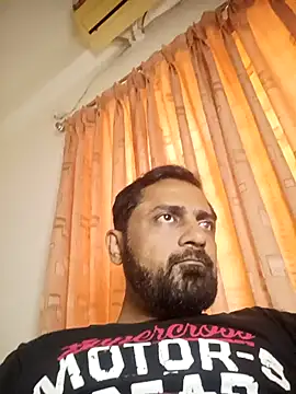 RubyEntity online show from 17, 12, 2025