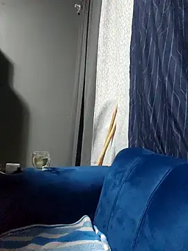 Snapshot of Mommy_Sienna chatting on 10, 6, 2026 Mommy Sienna online show from 10, 6, 2026