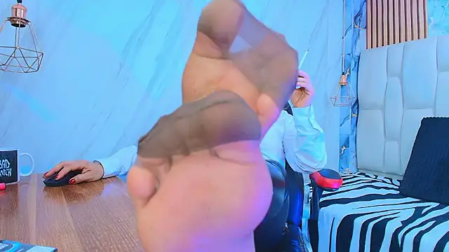 BeatrizSchmidt online show from 13, 2, 2026