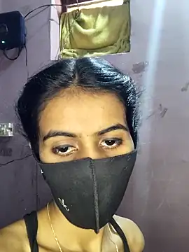 Snapshot of Thaper_Meera2 chatting on 11, 4, 2026 Thaper Meera2 online show from 11, 4, 2026