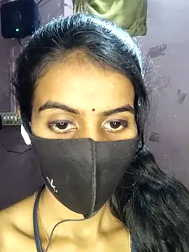 Snapshot of Thaper_Meera2 chatting on 11, 4, 2026 Thaper Meera2 online show from 11, 4, 2026