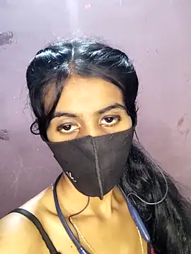 Snapshot of Thaper_Meera2 chatting on 26, 4, 2026 Thaper Meera2 online show from 26, 4, 2026