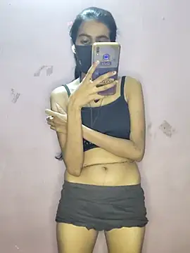 Snapshot of Thaper_Meera2 chatting on 20, 5, 2026 Thaper Meera2 online show from 20, 5, 2026