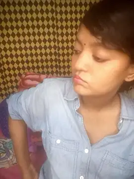 Freakingromance online show from 9, 4, 2026