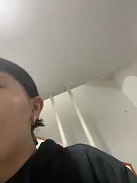 violettabond online show from 16, 12, 2025