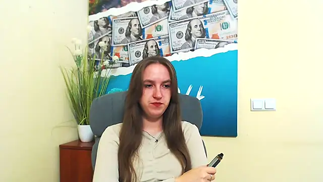 Snapshot of Nesie-Stoun chatting on 7, 11, 2025 Nesie-Stoun online show from 7, 11, 2025