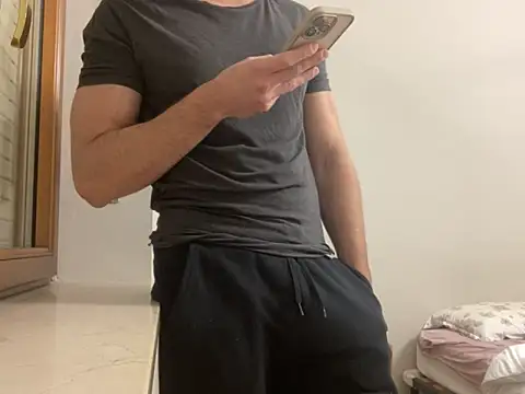 Snapshot of redflake chatting on 17, 11, 2025 redflake online show from 17, 11, 2025