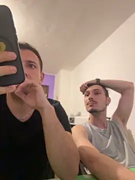 Snapshot of mihneaxxx chatting on 20, 4, 2026 mihneaxxx online show from 20, 4, 2026