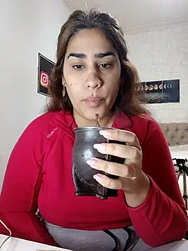 nahiarabiel33 online show from 16, 5, 2026