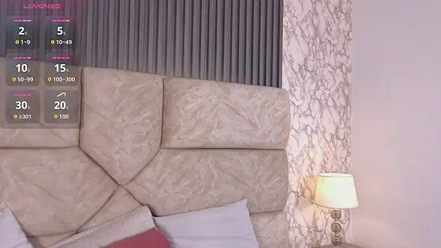 Snapshot of violett_fowlerxx chatting on 27, 4, 2026 violett fowlerxx online show from 27, 4, 2026