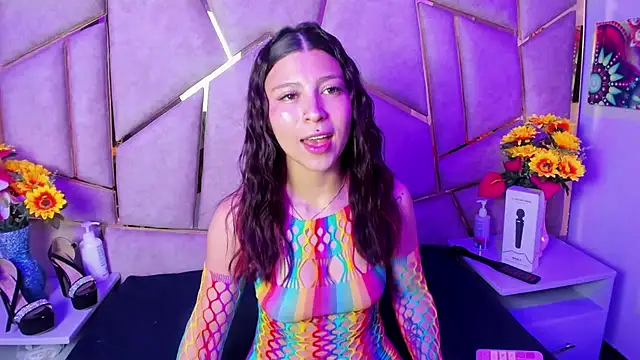 Snapshot of MelanyAss_ chatting on 8, 11, 2025 MelanyAss online show from 8, 11, 2025